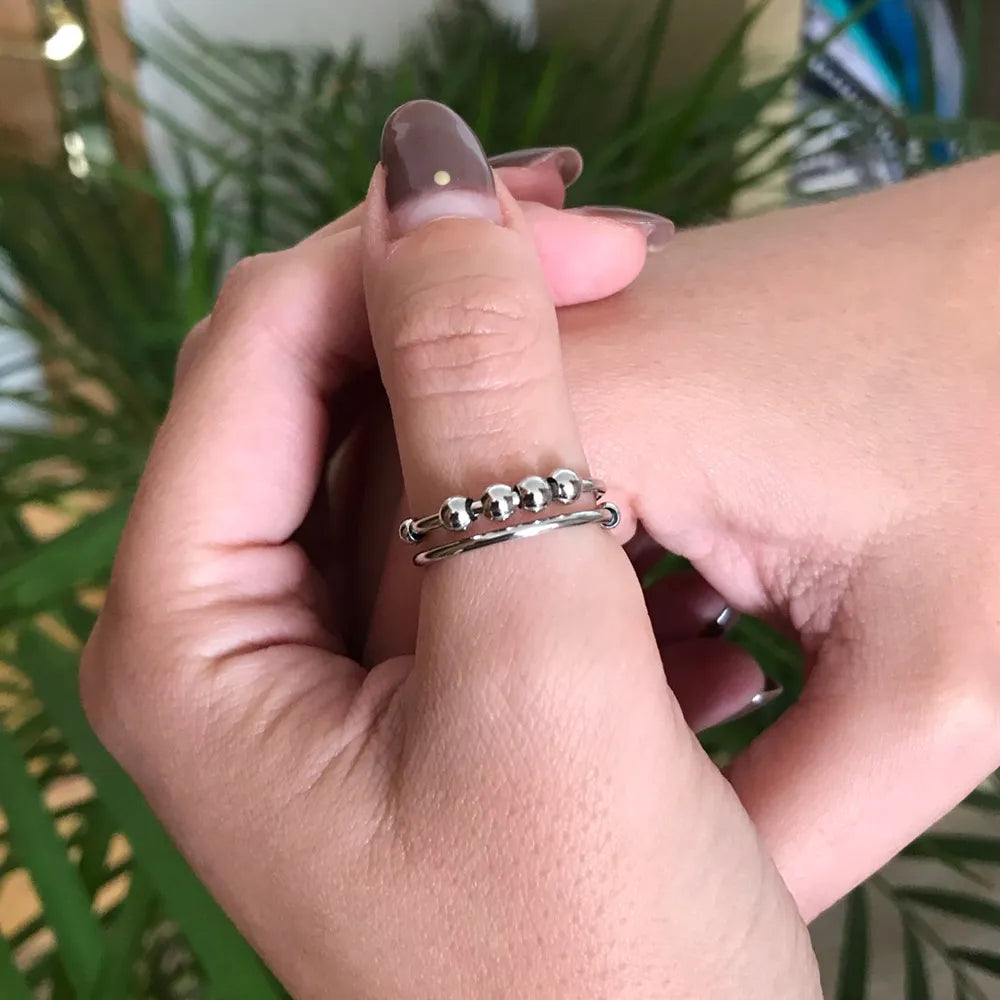 Anillo Bolitas Ajustable: Alivia tu estrés y ansiedad 🧘♀️