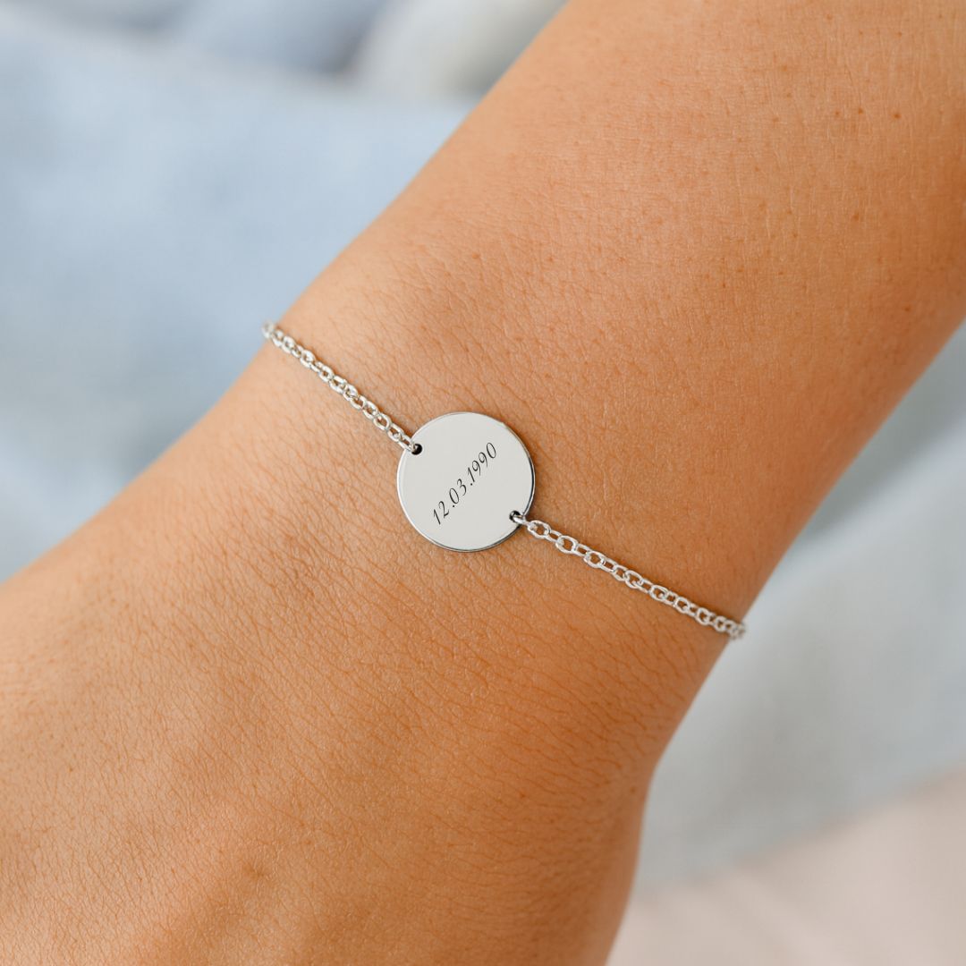 Pulsera Grabada Minimal Plateada | Luz en lo esencial 🌙