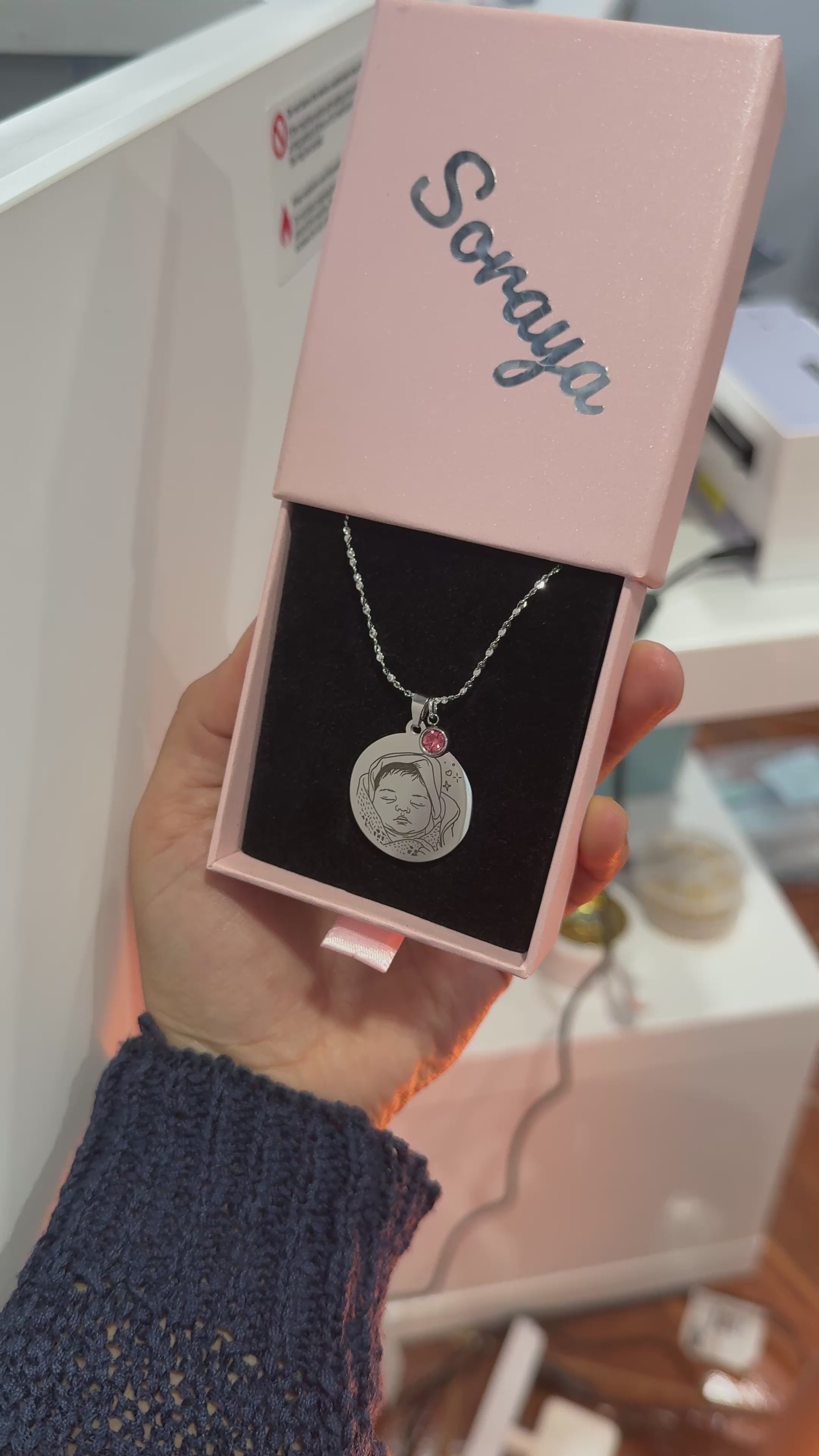Collar Recuerdo Grabado | La huella del amor eterno ✨