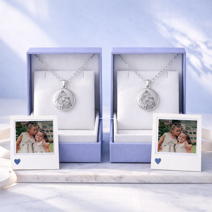 Pack 2 Collares Grabados + 2 Fotos Impresas + 2 Cajitas de Joya Gratis 🌟  | Historia Compartida 🫂
