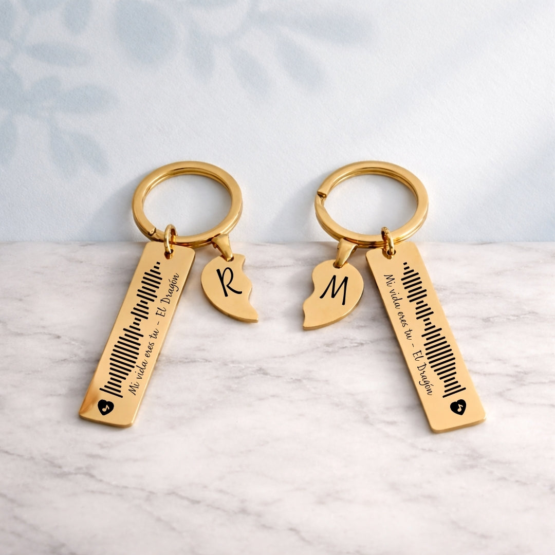 Pack 2 Llaveros con Canción Spotify + 2 Mitades de Corazón con grabado GRATIS HOY 🎶 💕