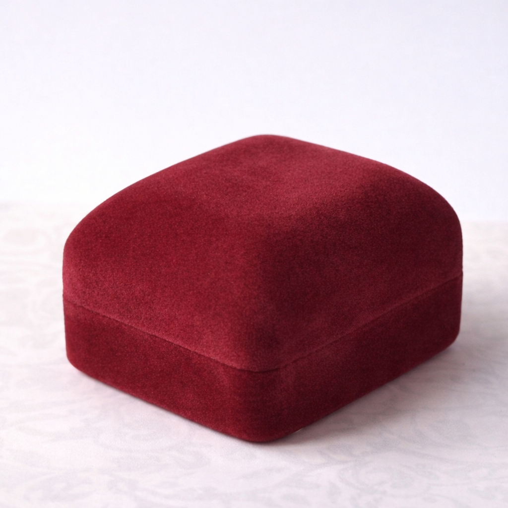 Caja Anillo Rojo Terciopelo Premium | Intensidad que Resalta ❤️✨