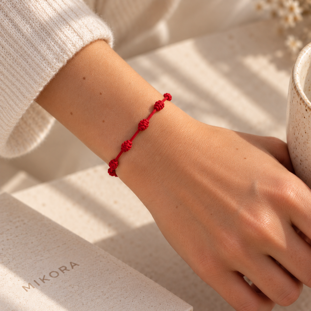 Pulsera Hilo Rojo 7 Nudos | Protección y Buena Energía