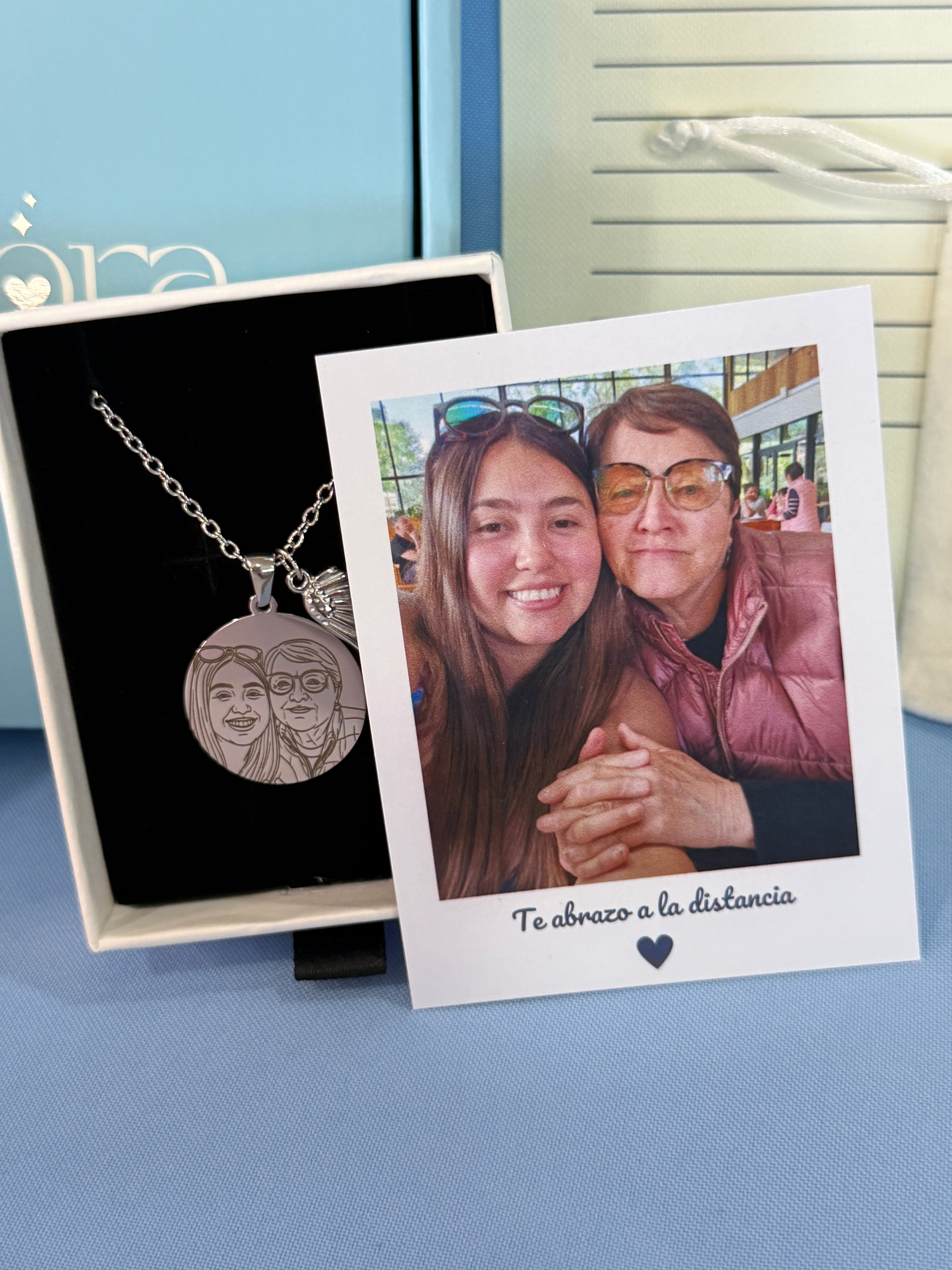 Collar Grabado Personalizado | Lleva a Tus Abuelitos Siempre Contigo ✨