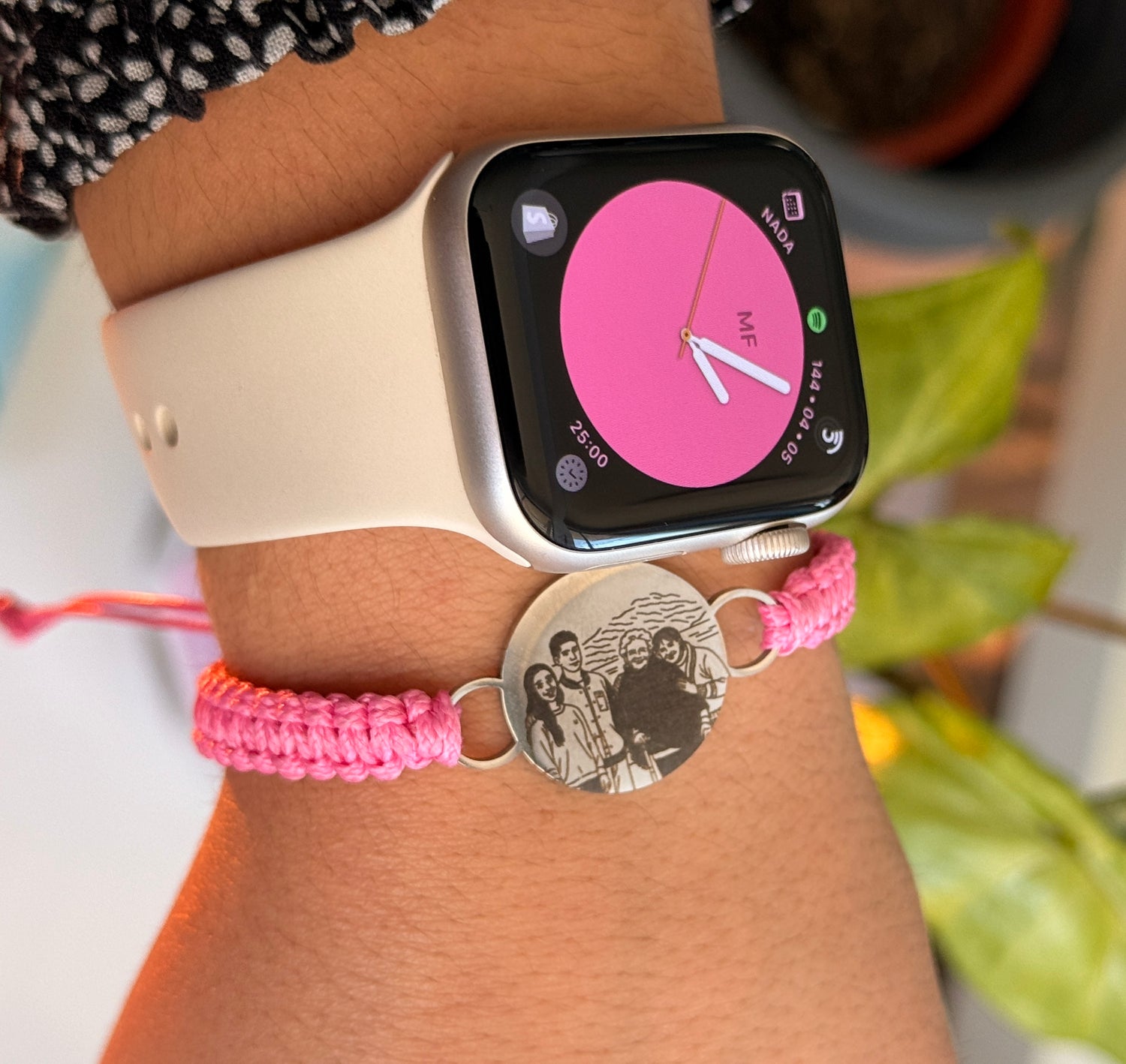 Pulsera Grabada de Hilo | Conexión que perdura ✨